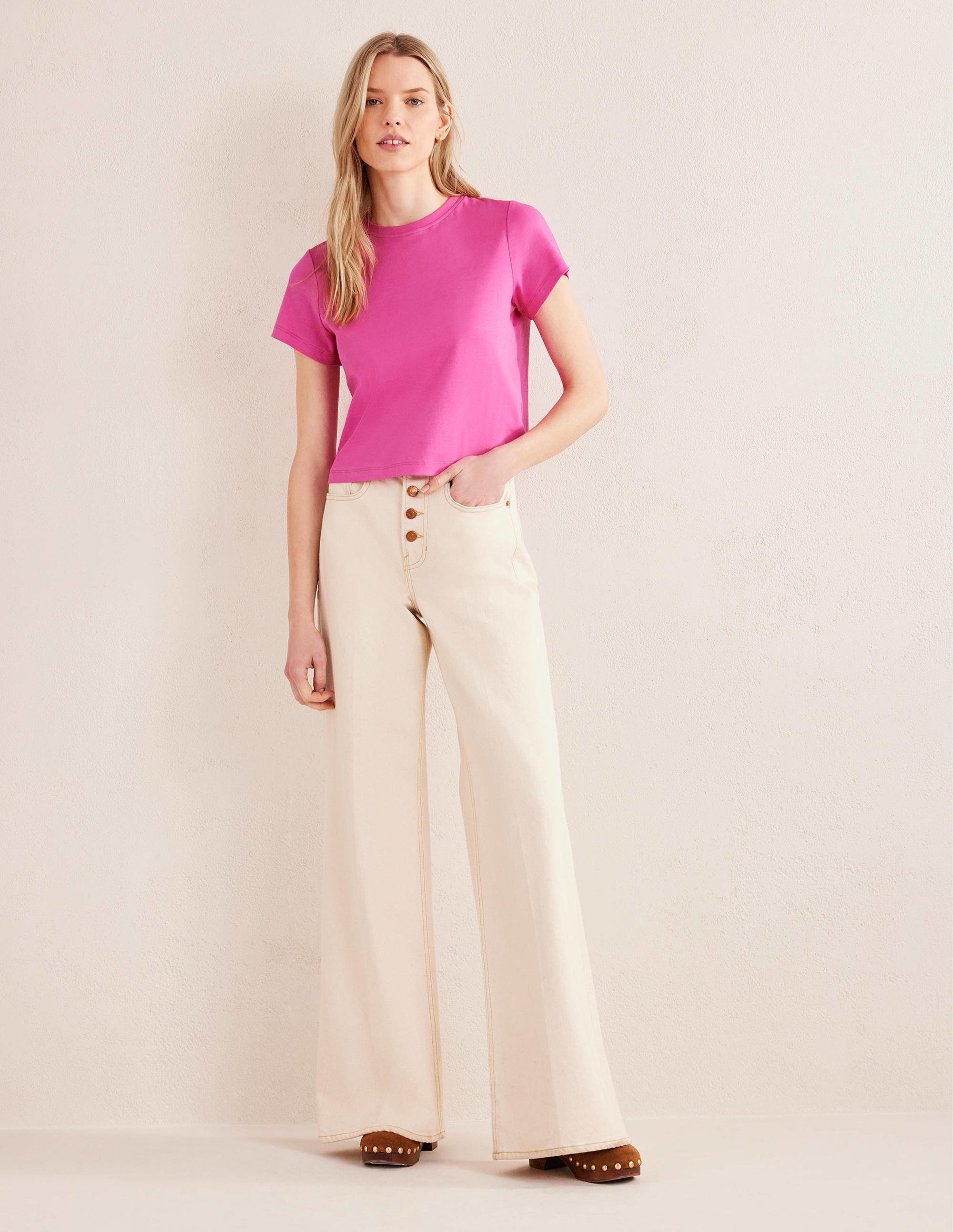 Perfect Cotton Cropped T-Shirt-Fuchsia Fedora - Image 4