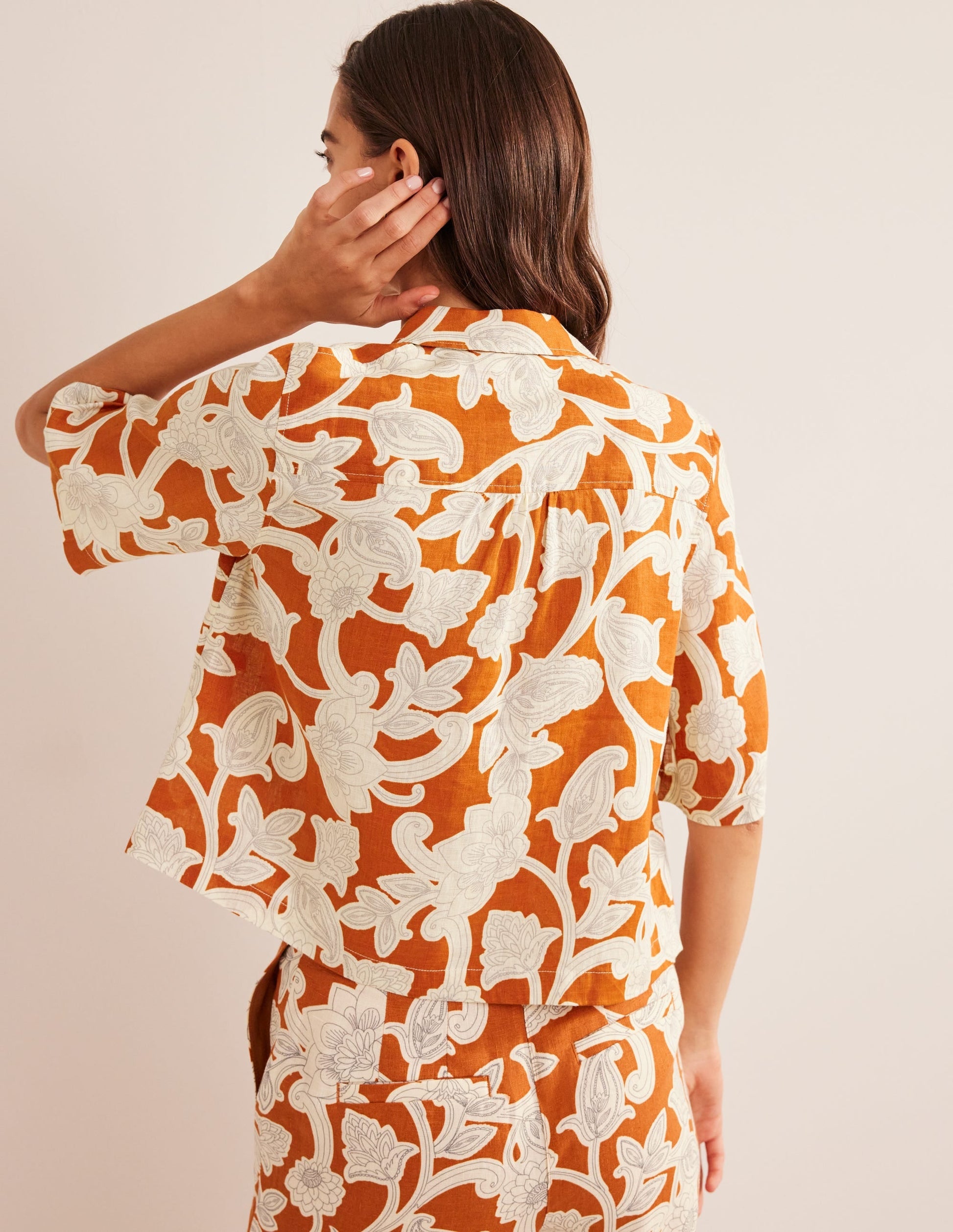 Short Sleeve Linen Shirt-Rust, Paisley Whirl-3