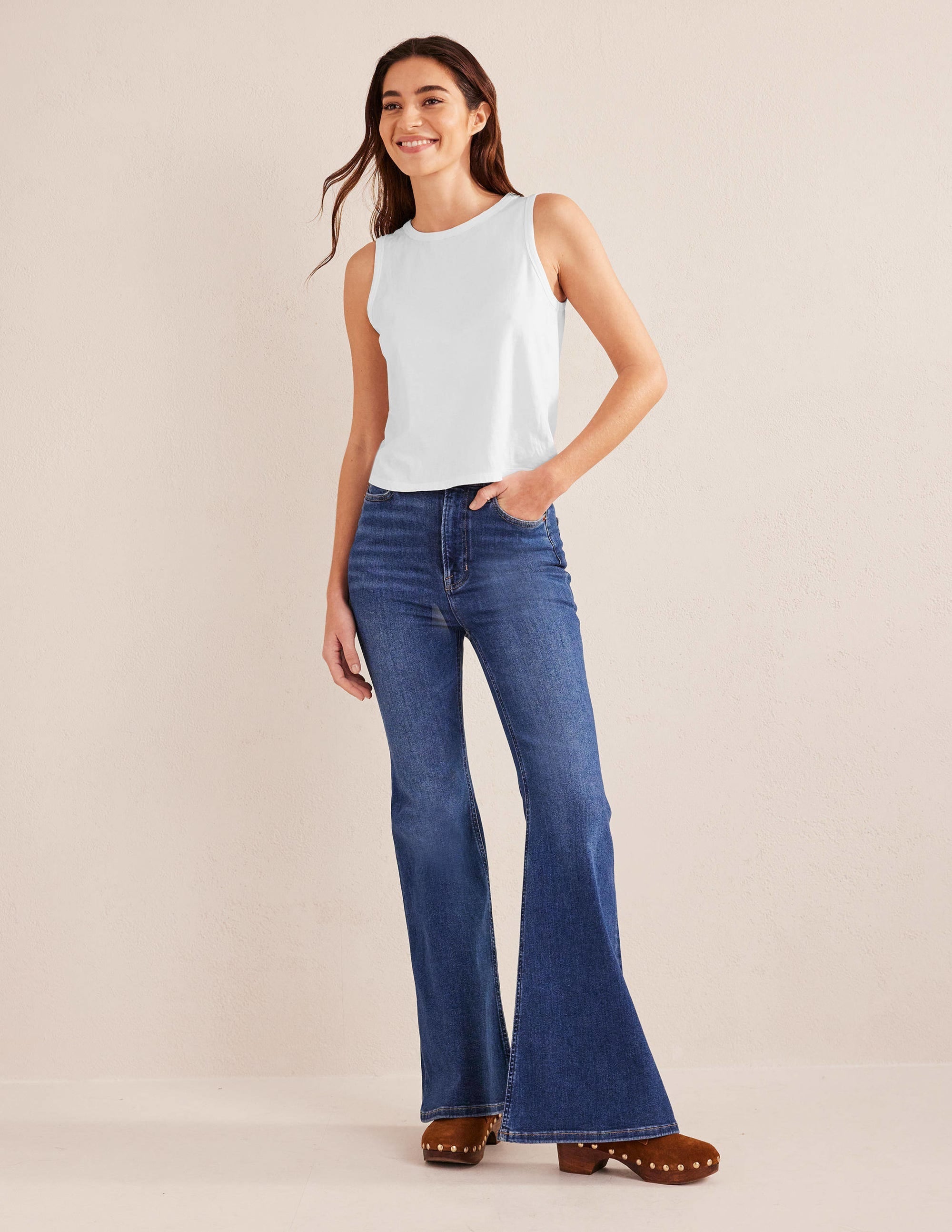 Pure Cotton Cropped Vest-White - Image 4