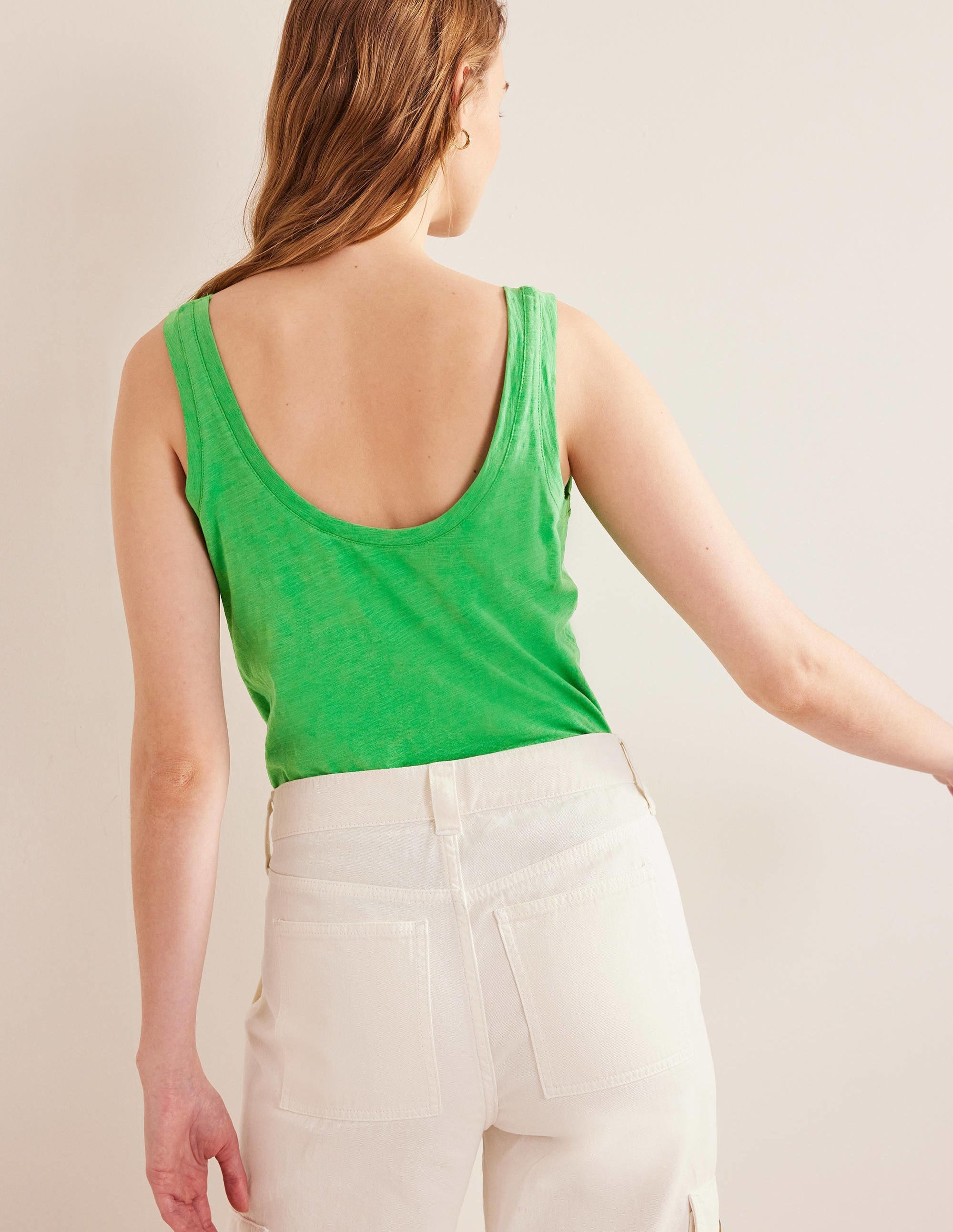 Relaxed Scoop Neck Vest-Green Bee - Image 3
