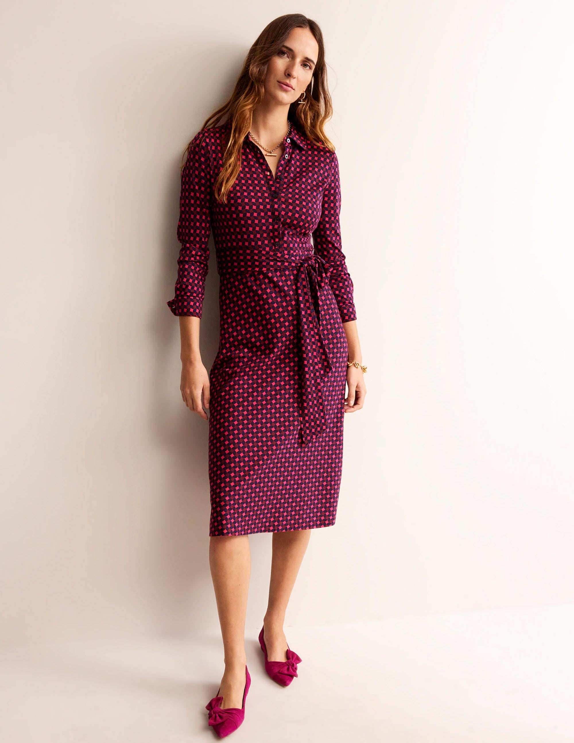 Laura Jersey Midi Shress-Vibrant Pink, Abstract Diamond - Image 4