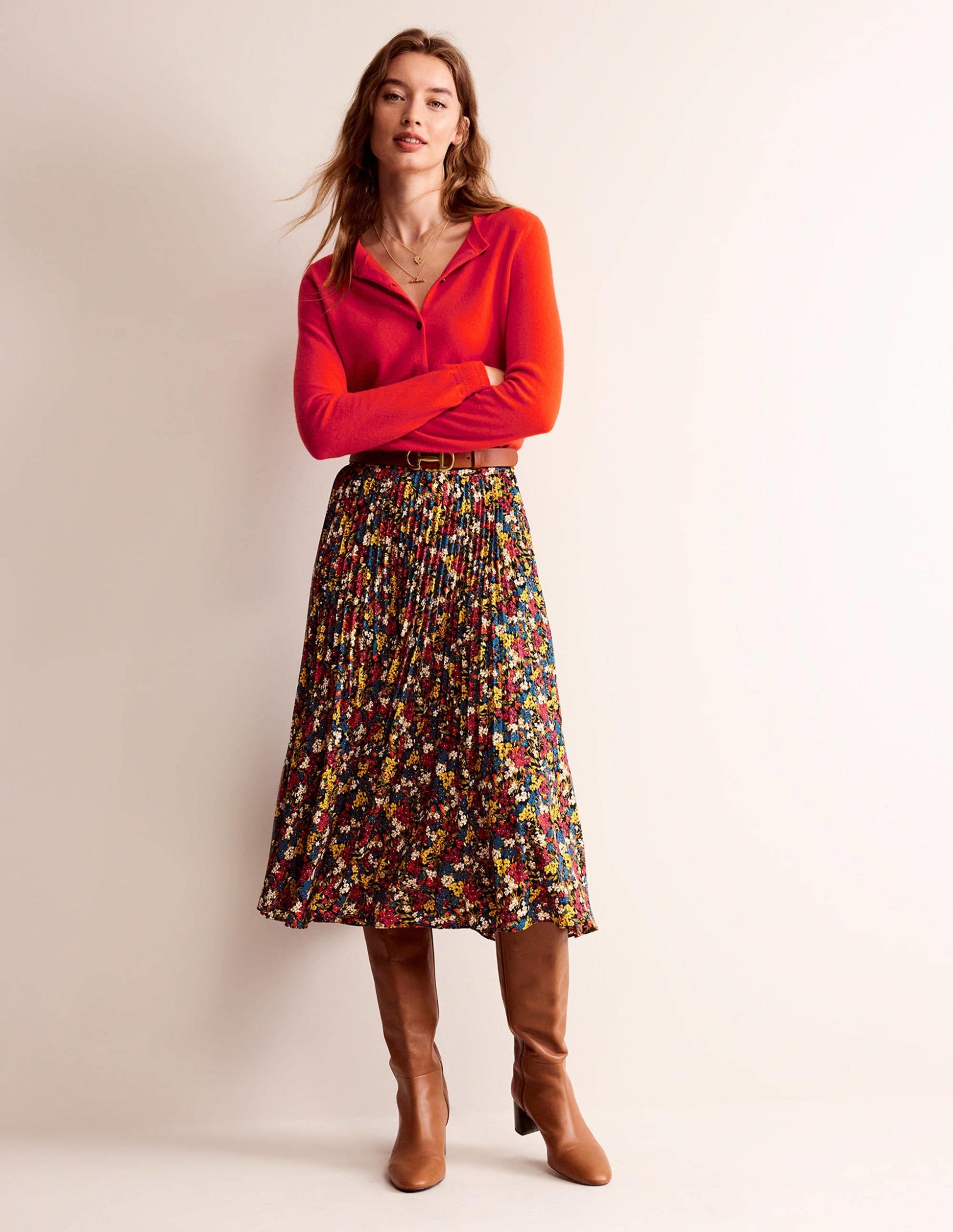 Eva Cashmere Crew Cardigan-Fiesta Orange-4