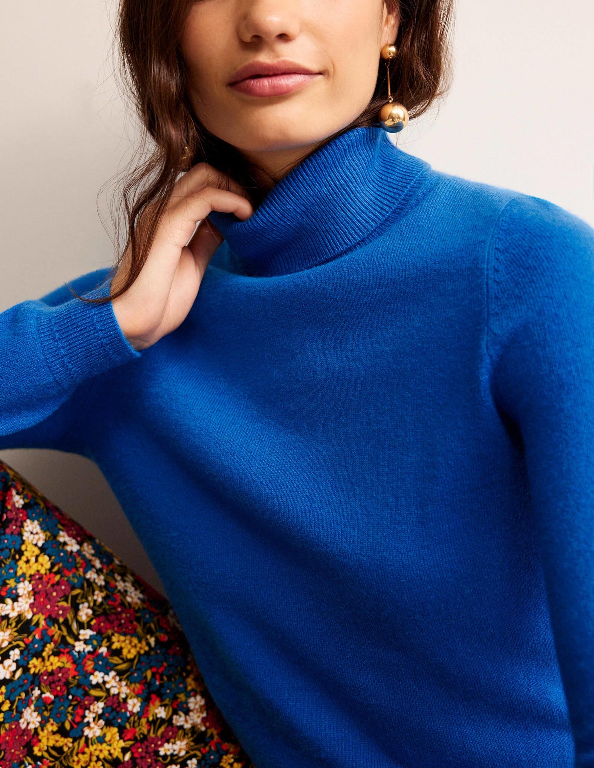 Eva Cashmere Roll Neck Jumper-Cyan-2