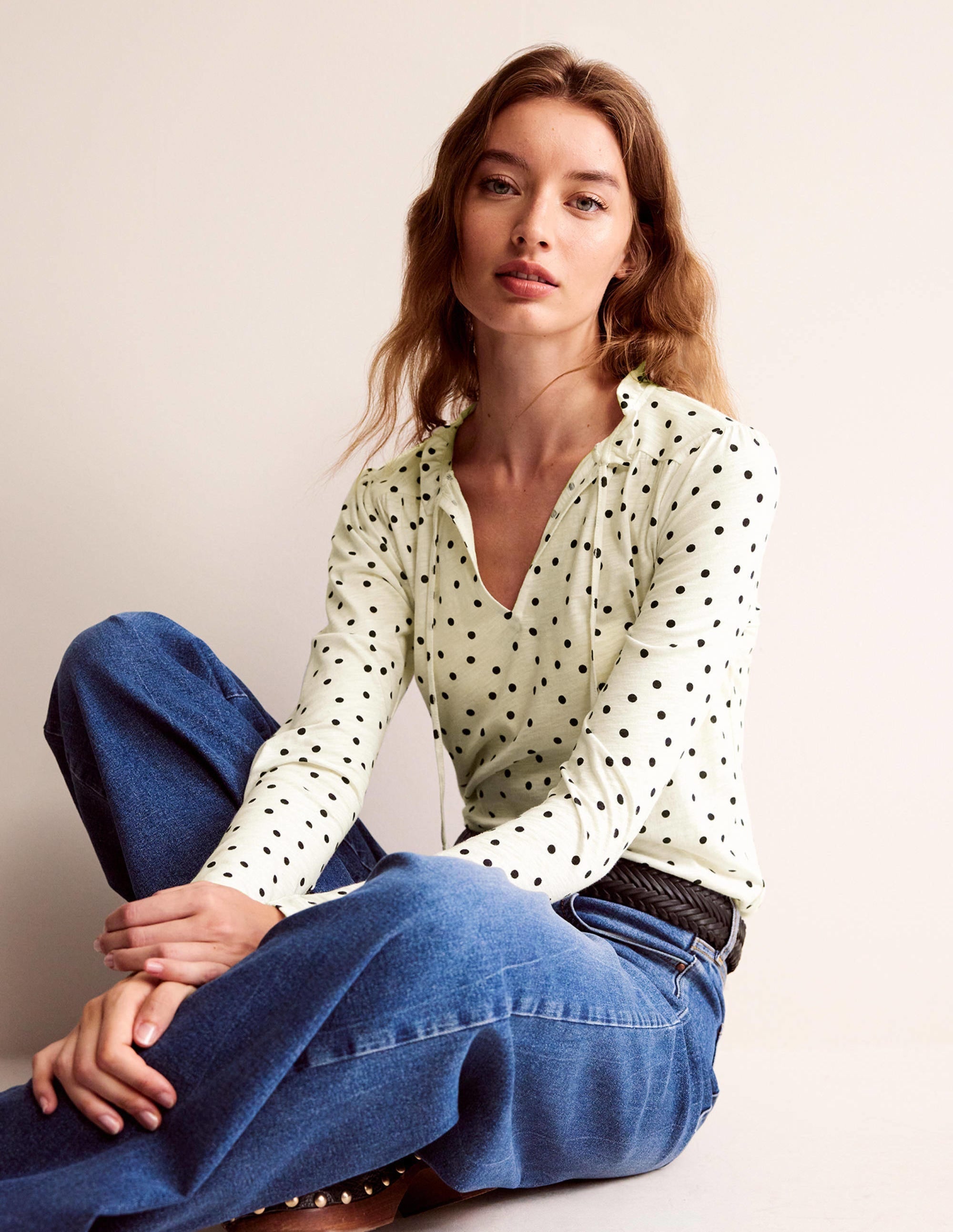 Ruffle V Neck Top-Ivory Spot - Image 4