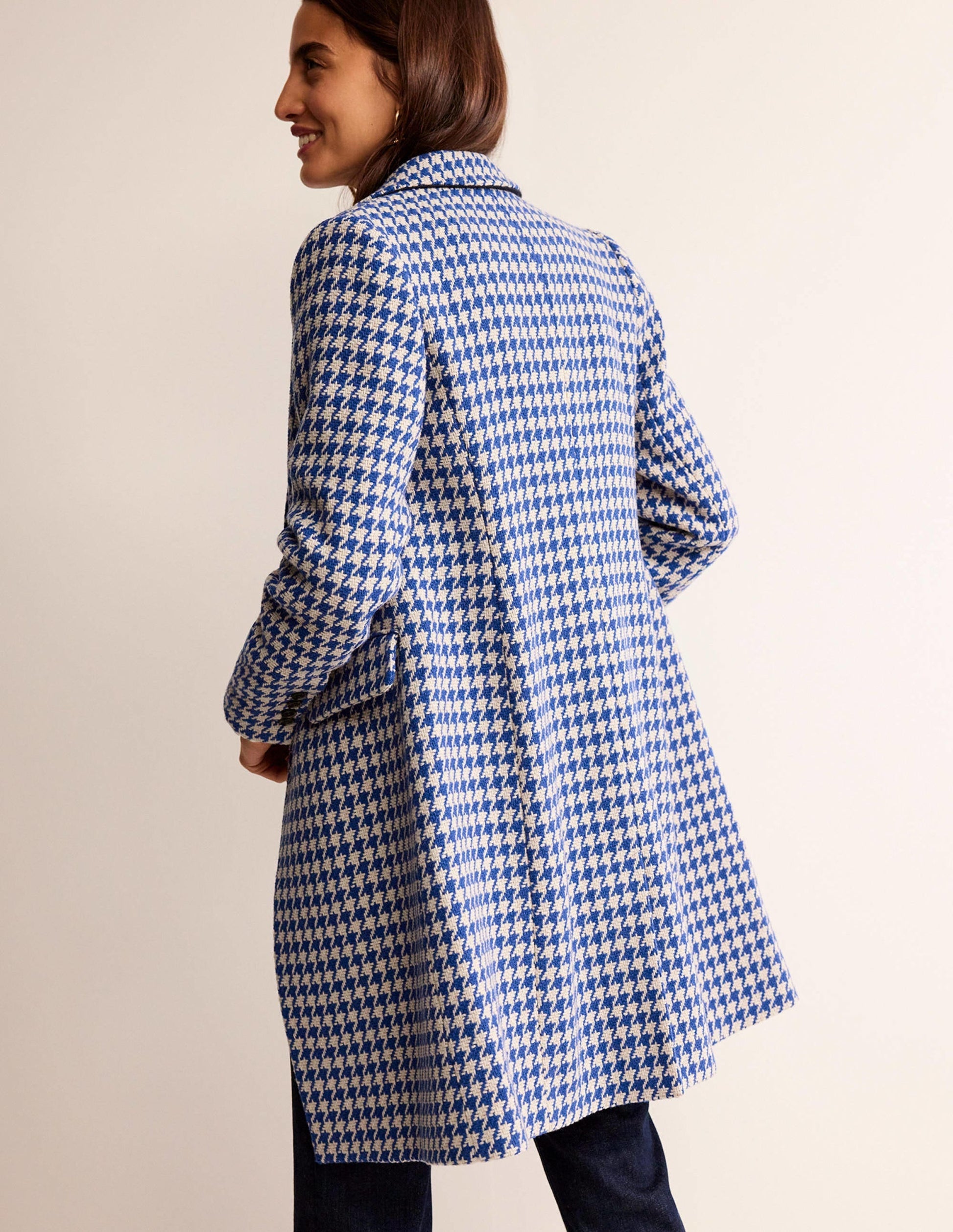 Canterbury Interest Coat-Blue and Ivory Dogstooth-3