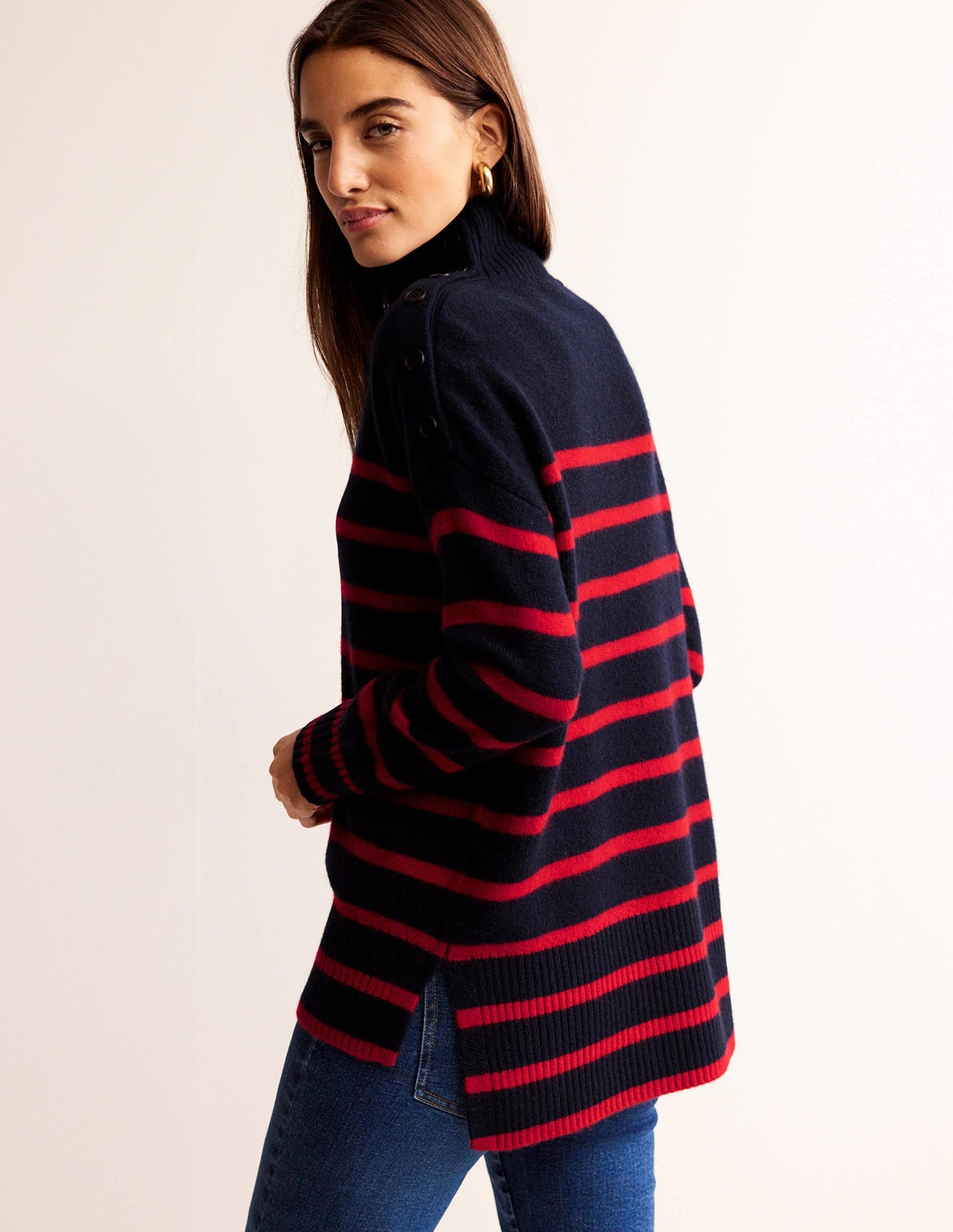 Evelyn Oversized Wool Jumper-Navy Peony, Post Box Red-4