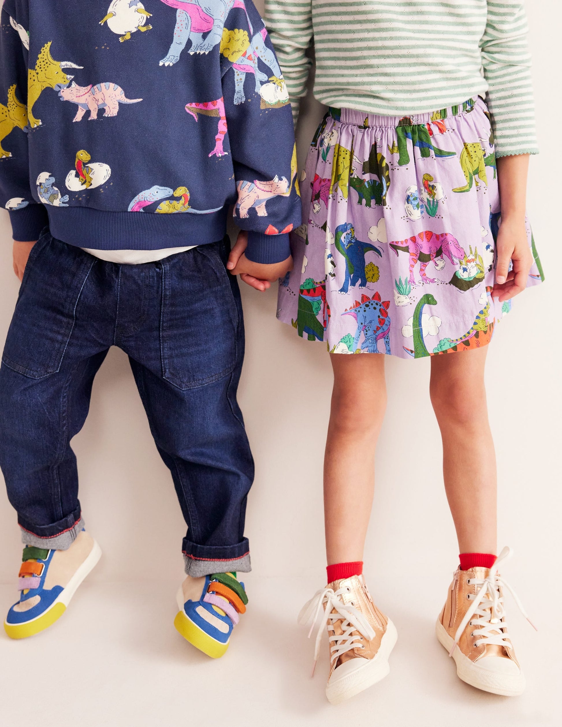 Printed Sweatshirt-Multi Dino Family-8