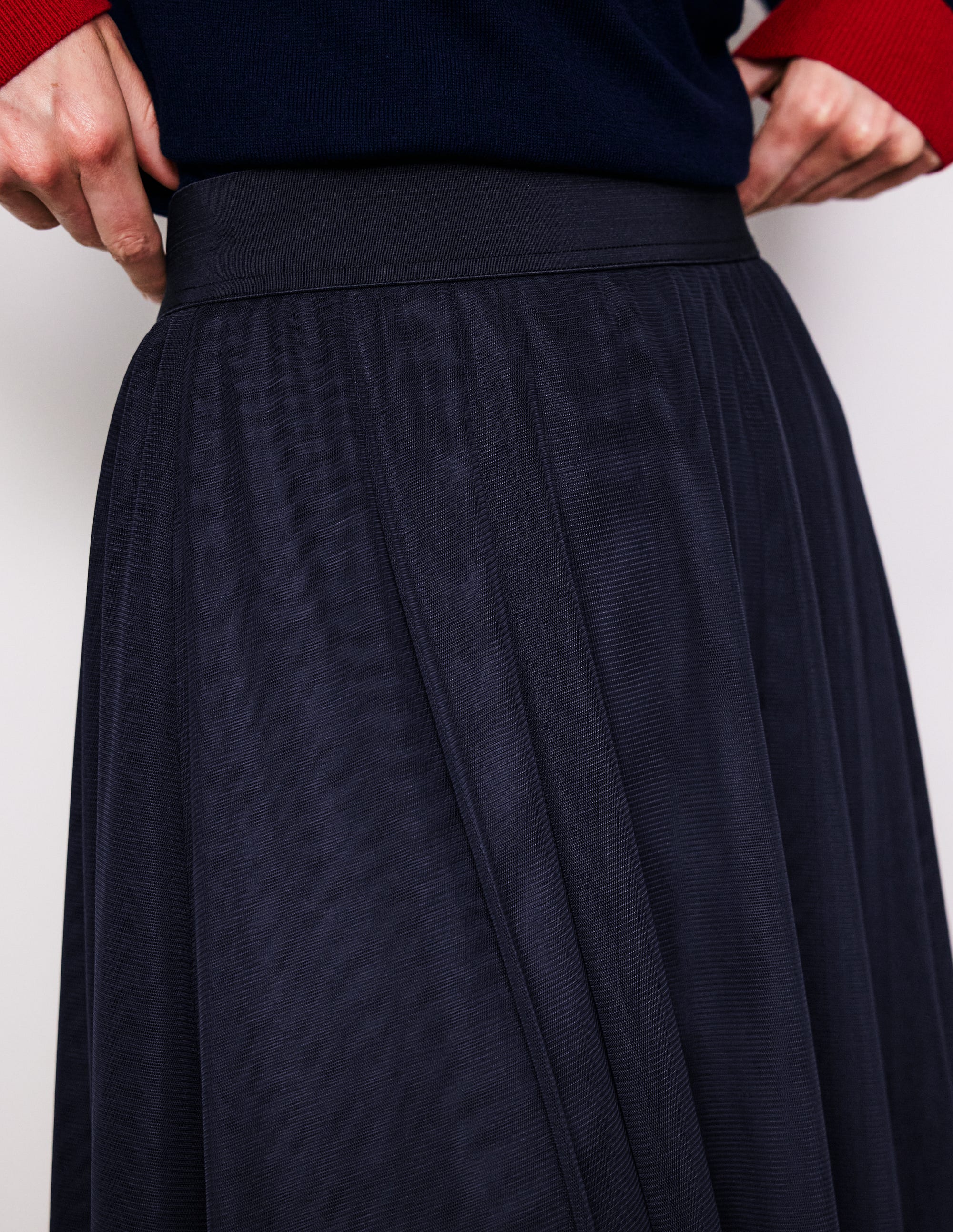 Isabella Tulle Midi Skirt-Navy - Image 2