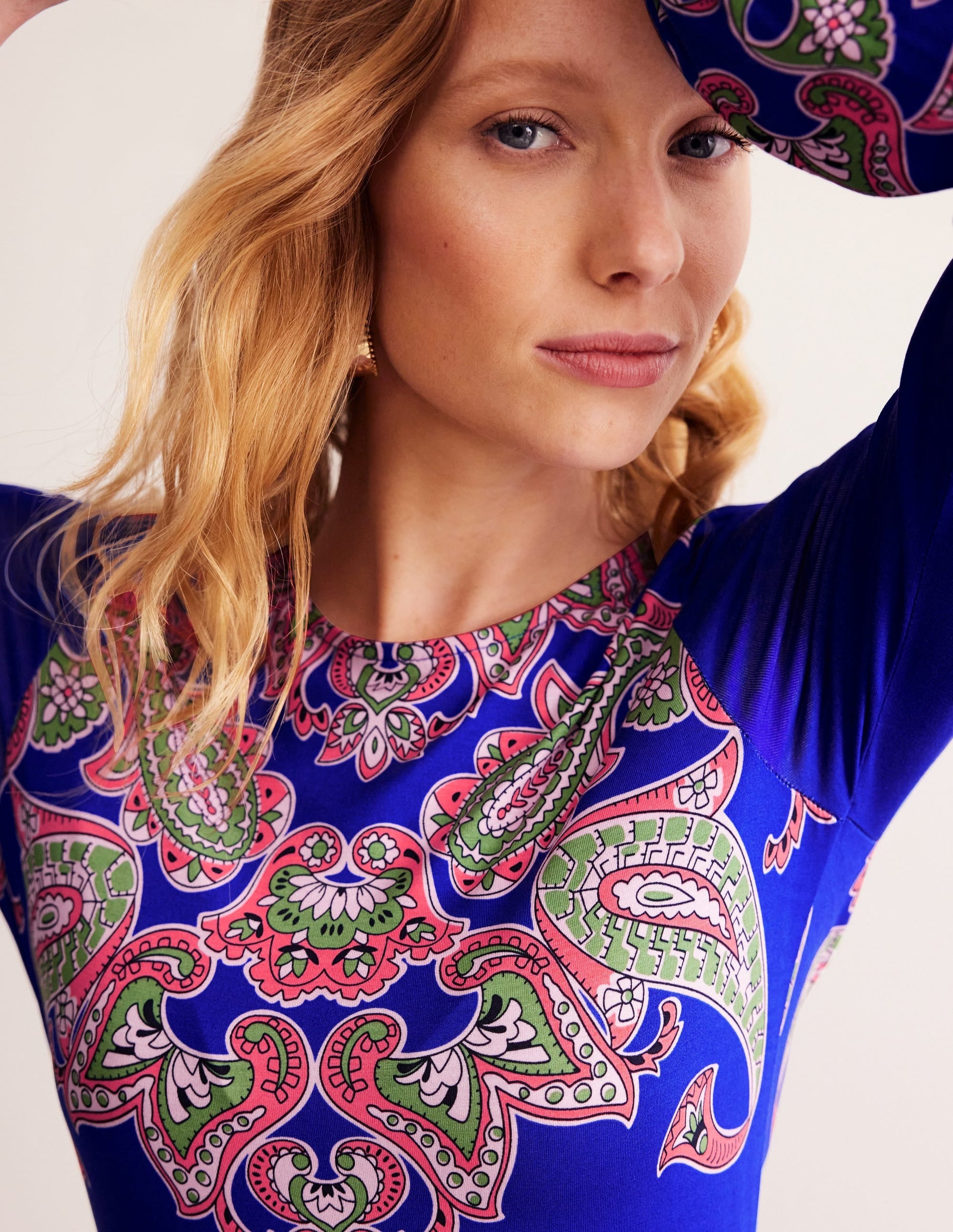 Placement Print Jersey Dress-Surf the Web, Paisley Wave-3