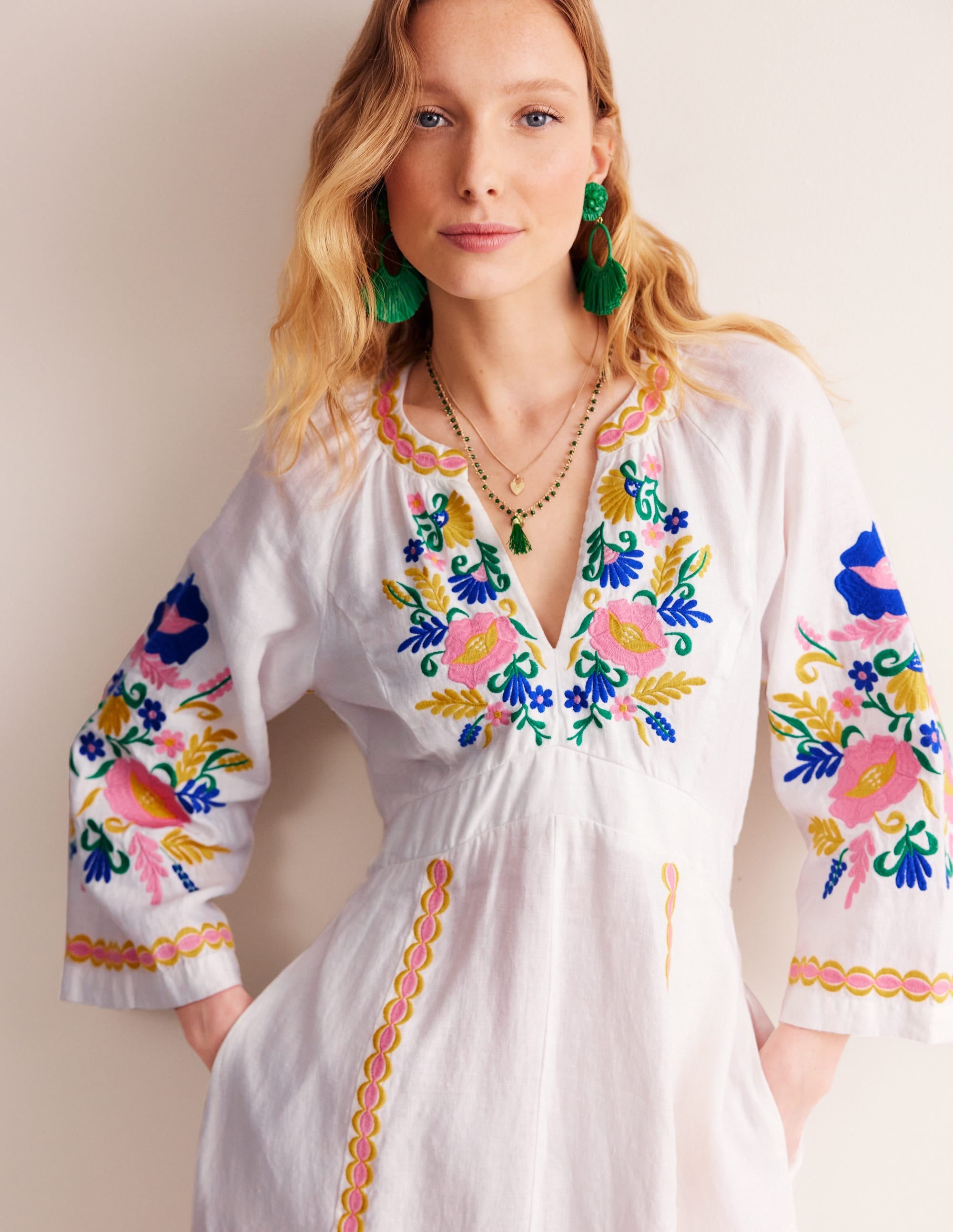 Una Linen Embroidered Dress-Ivory Embroidery - Image 4