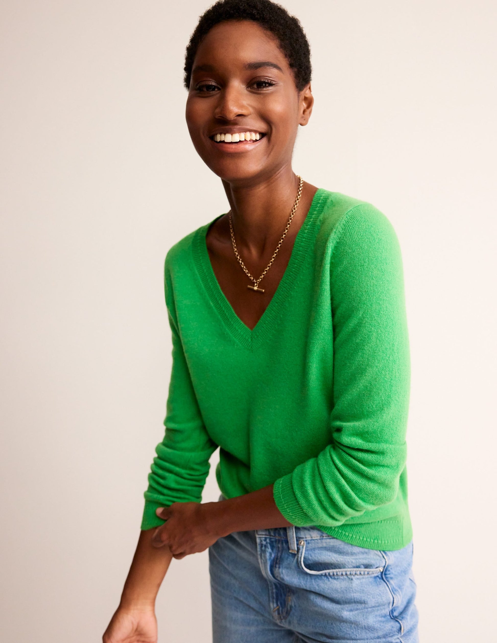 Eva Cashmere V-Neck Jumper-Bright Green-1