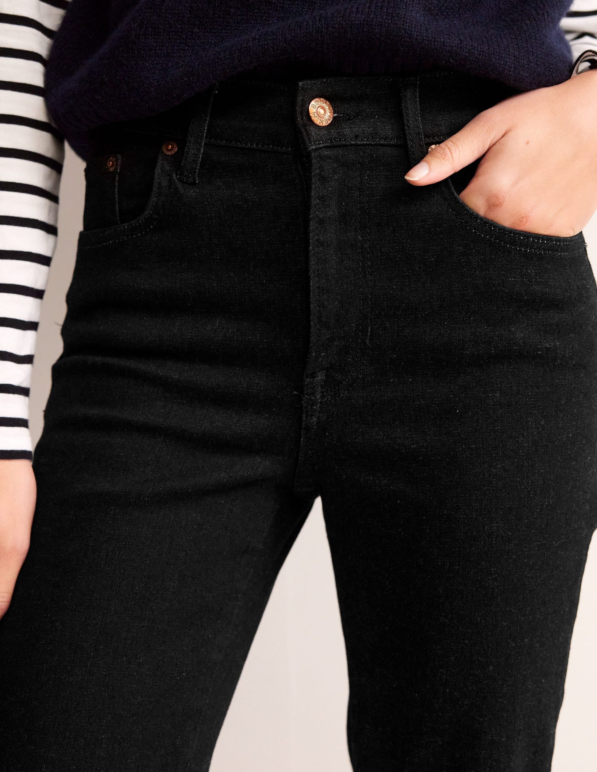 Mid Rise Slim Leg Jeans-Washed Black-5