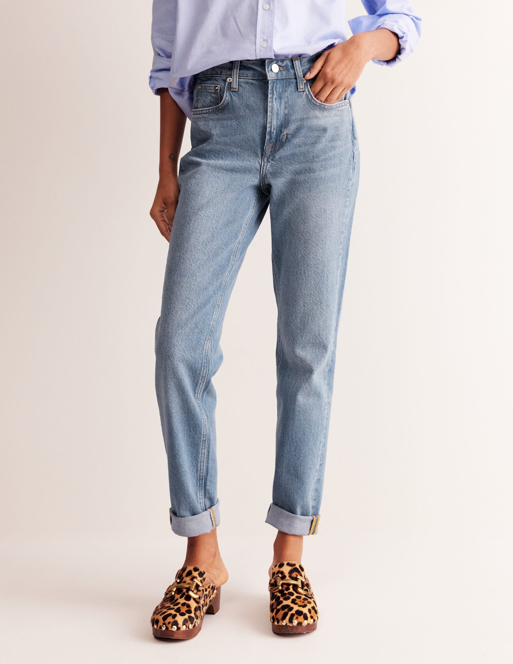 Girlfriend Jean-Vintage Light-4
