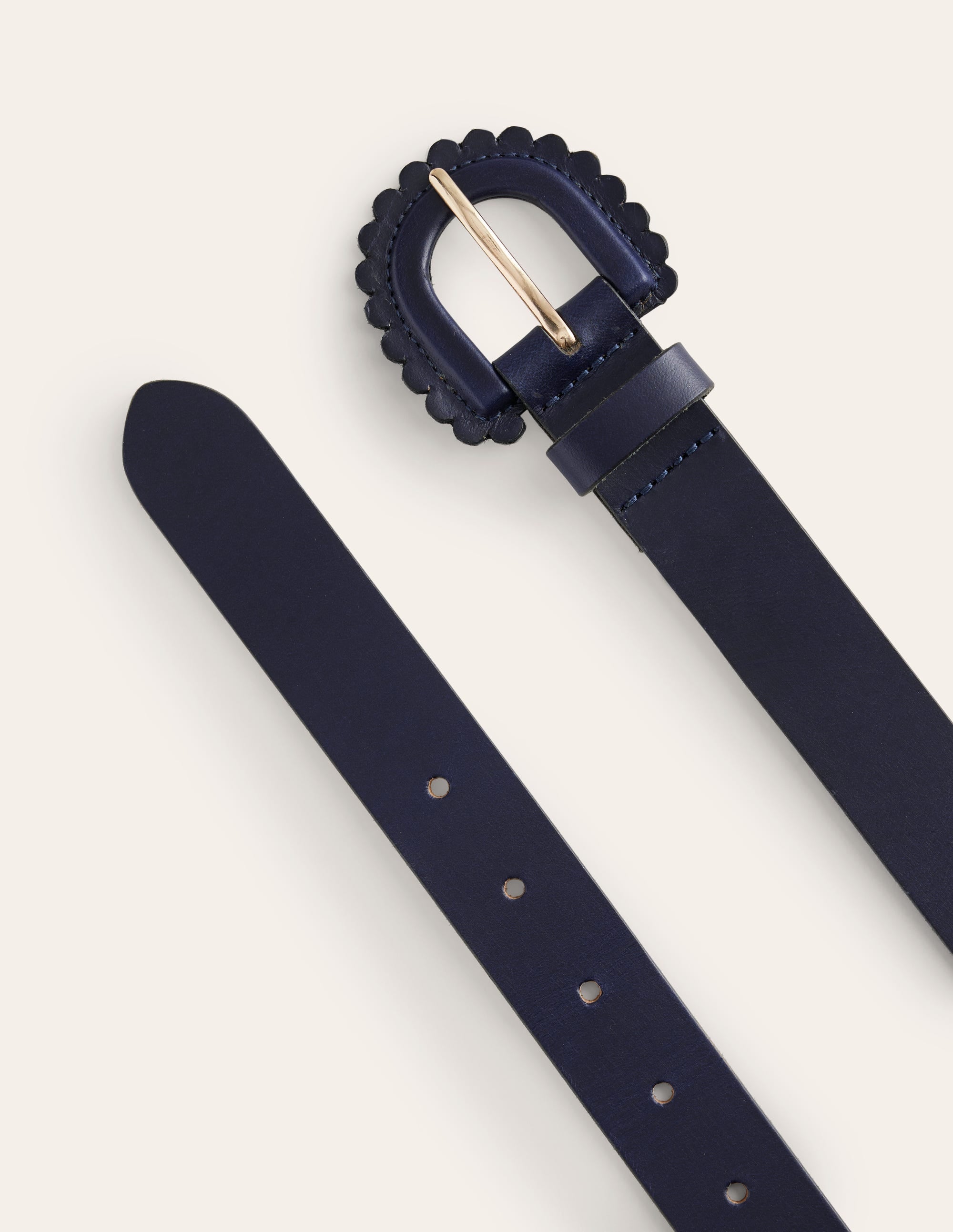 Scallop Buckle Belt-Navy - Image 3