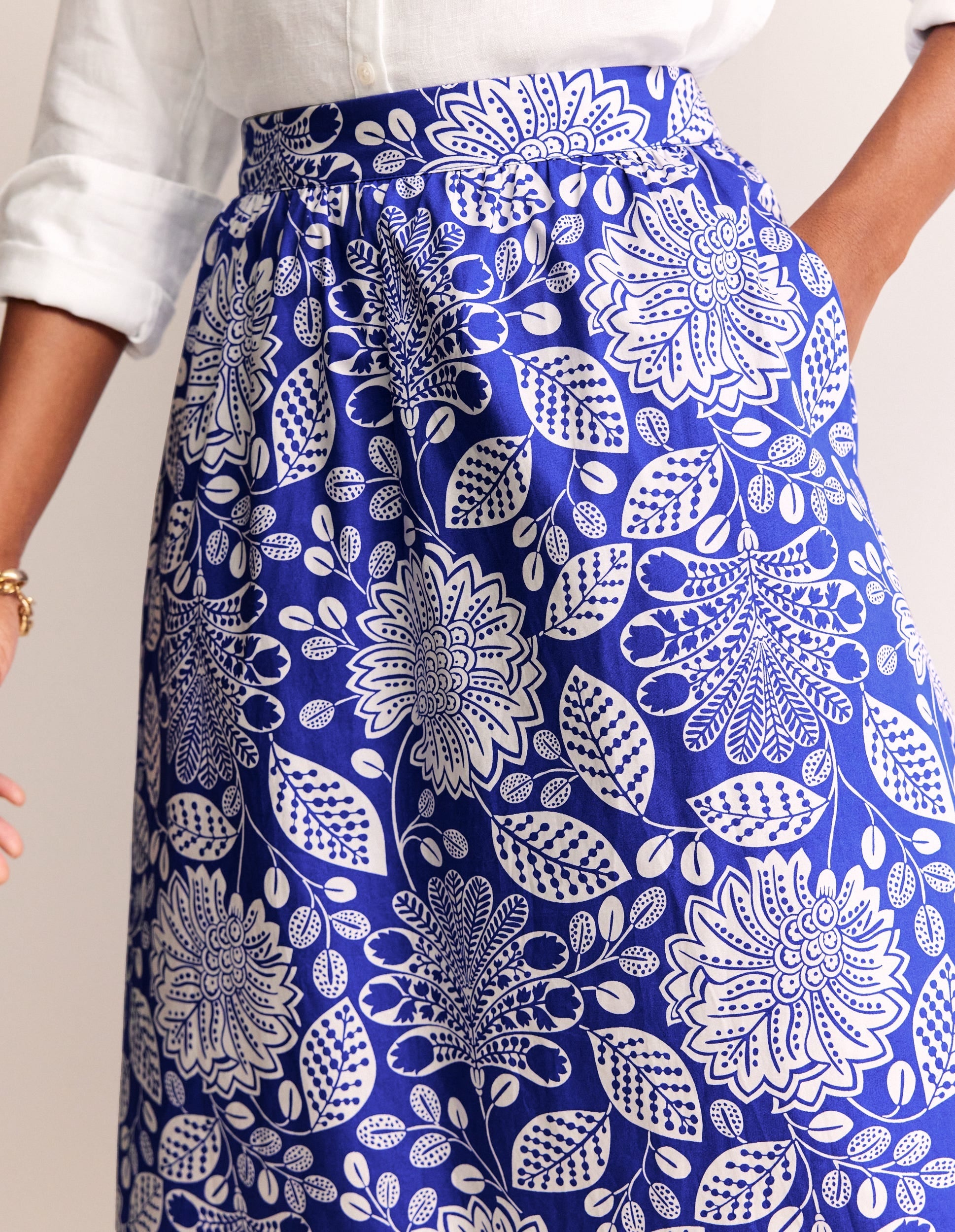 Hattie Poplin Midi Skirt-Surf The Web, Gardenia Swirl-2