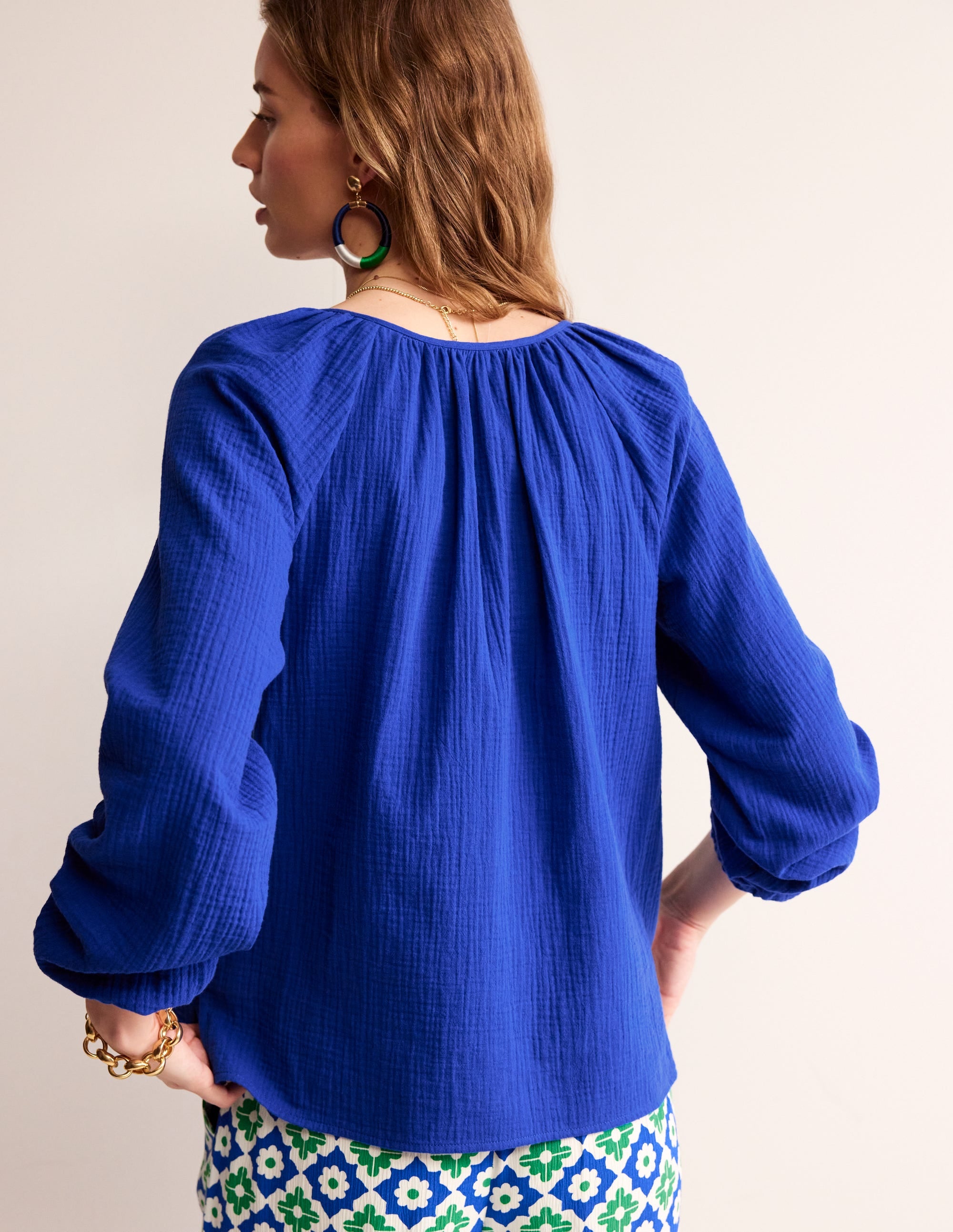 Doublecloth Blouson Sleeve Top-Surf the Web - Image 3
