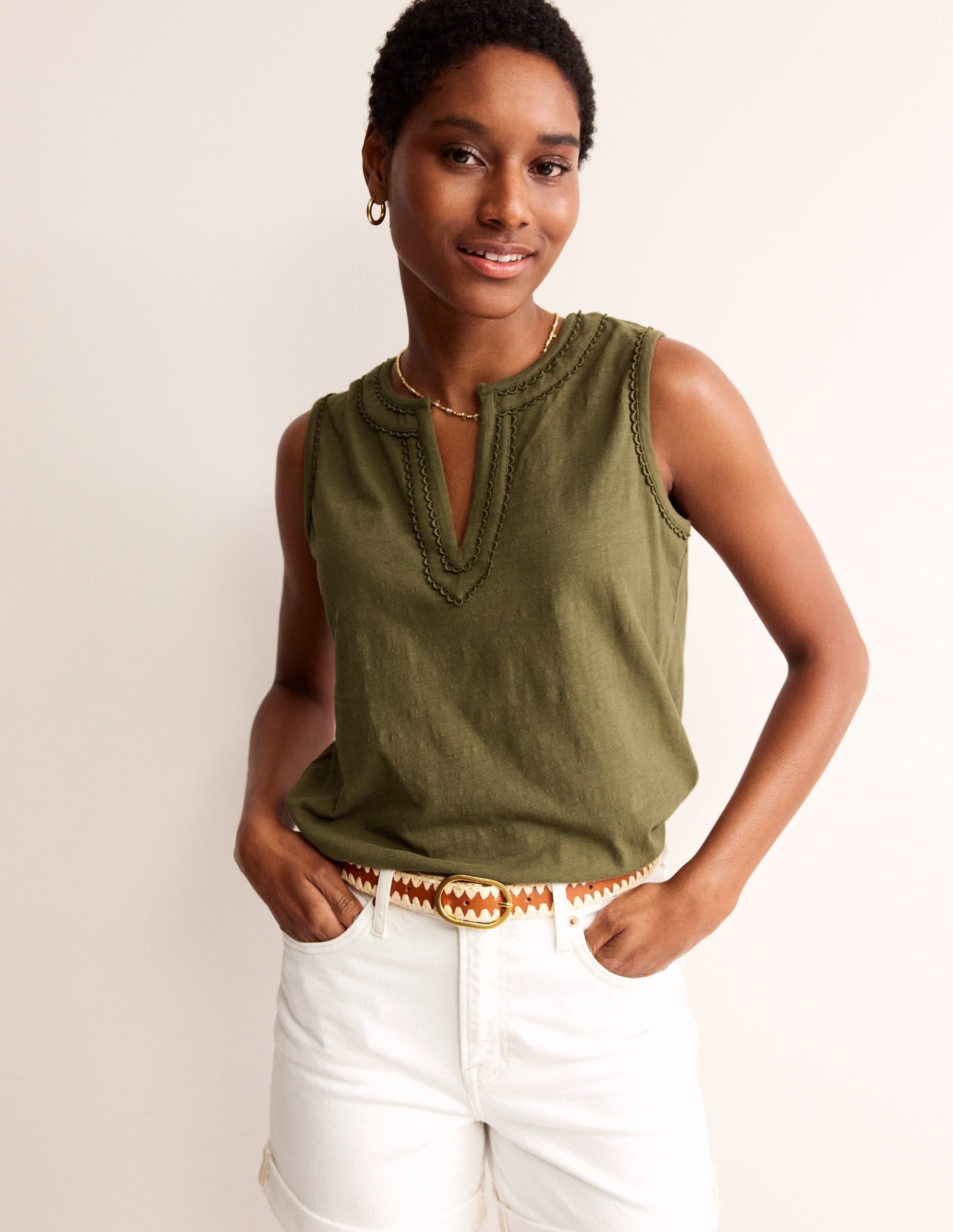 Trim Detail Vest-Winter Moss-4