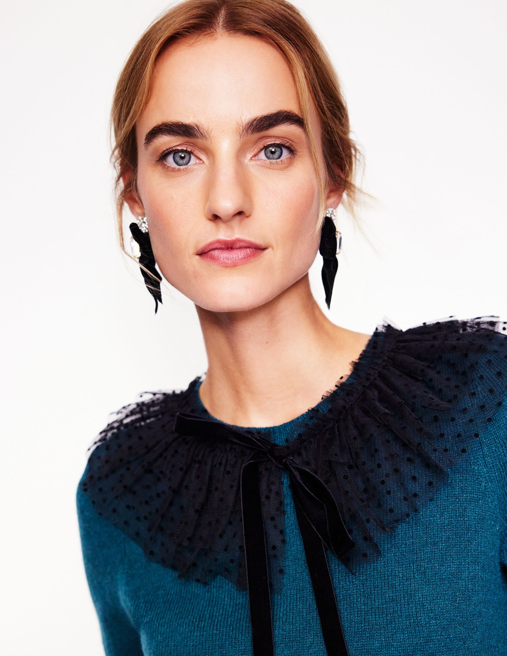 Novelty Bow Earrings-Black-1