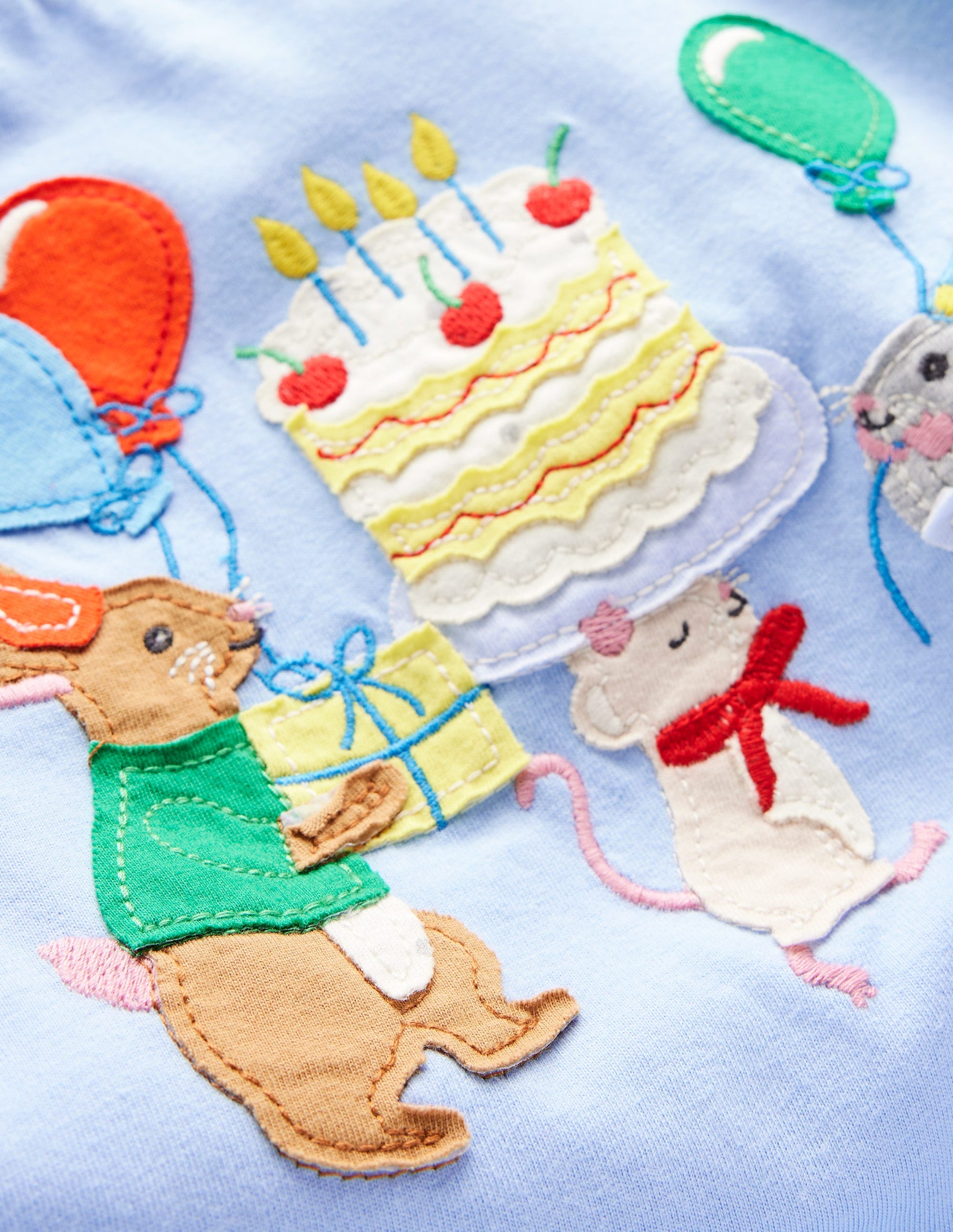 Short Sleeve Appliqué T-shirt-Glacier Blue Birthday Bunnies-3