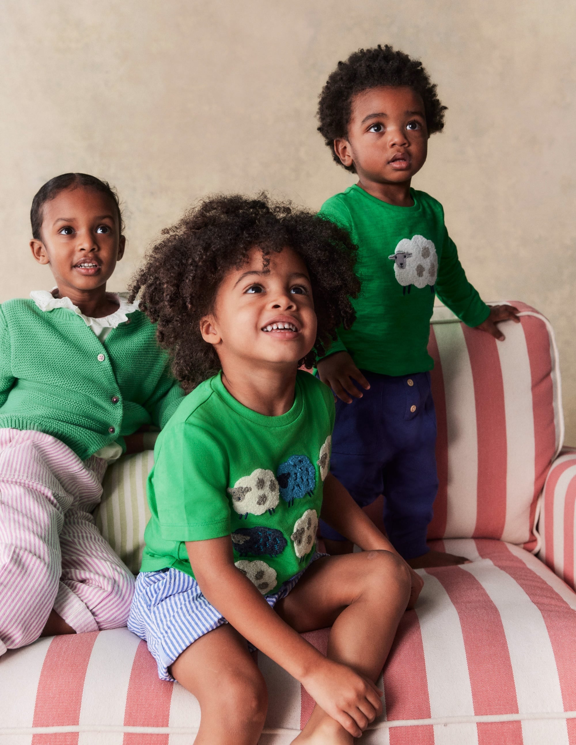 Short Sleeve Bouclé T-shirt-Sapling Green Sheep - Image 2