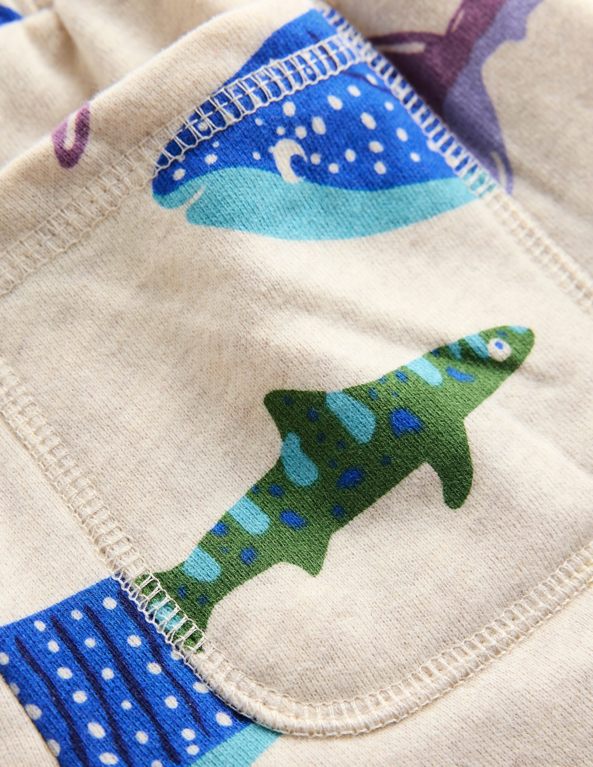Printed Comfy Shorts-Oatmeal Marl Riso Shark-3