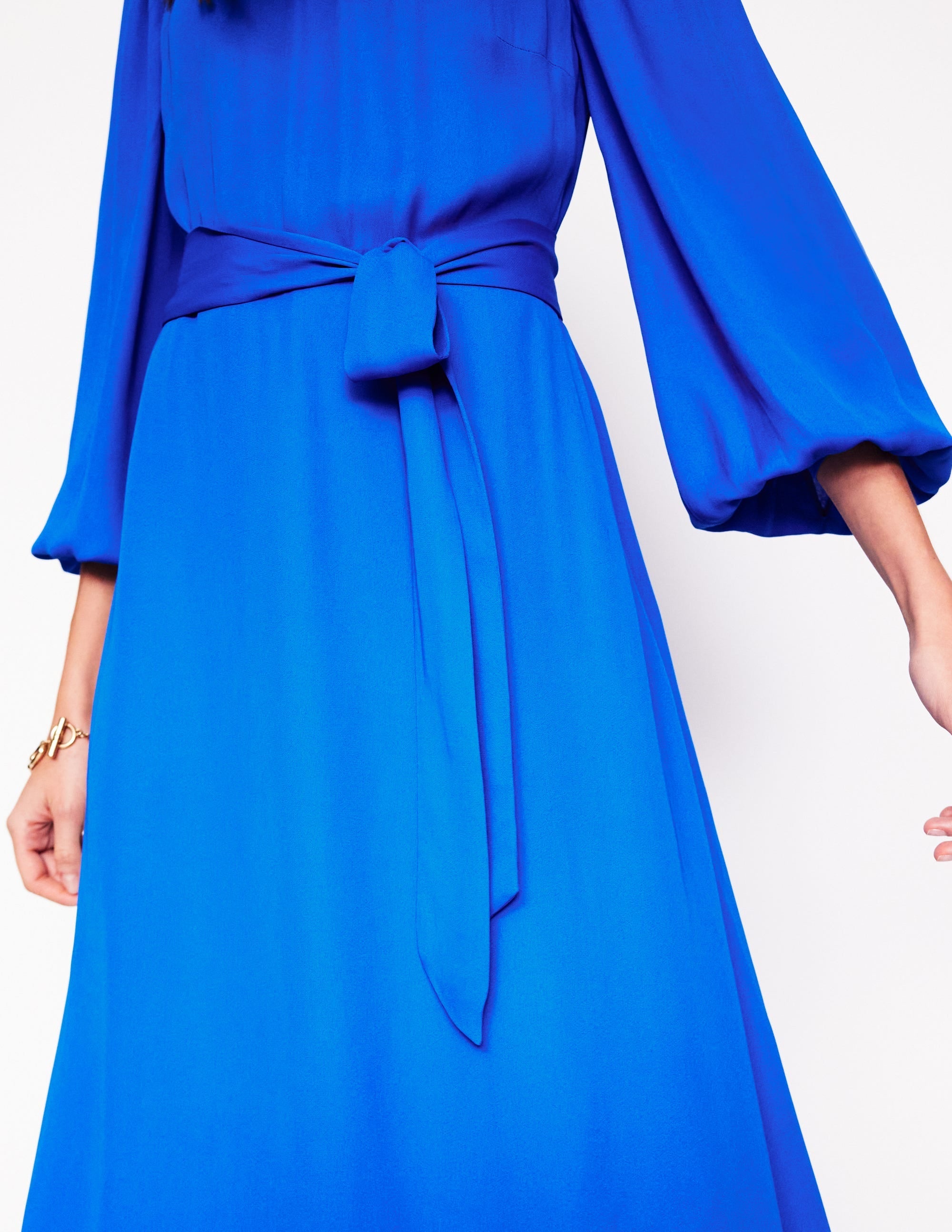 Blouson Sleeve Midi Dress-Gallery Blue - Image 2