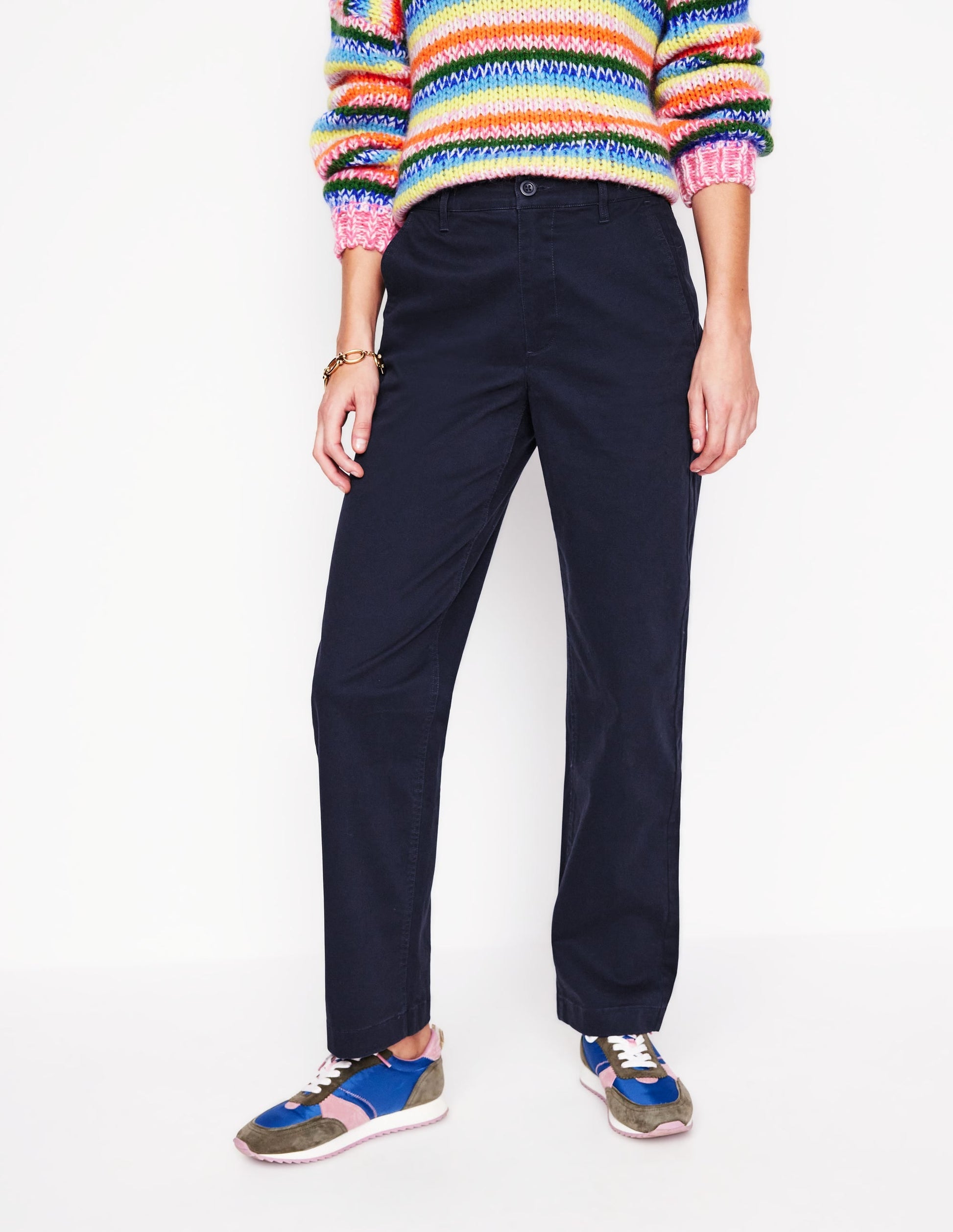 Barnsbury Chino Trousers-Navy-4