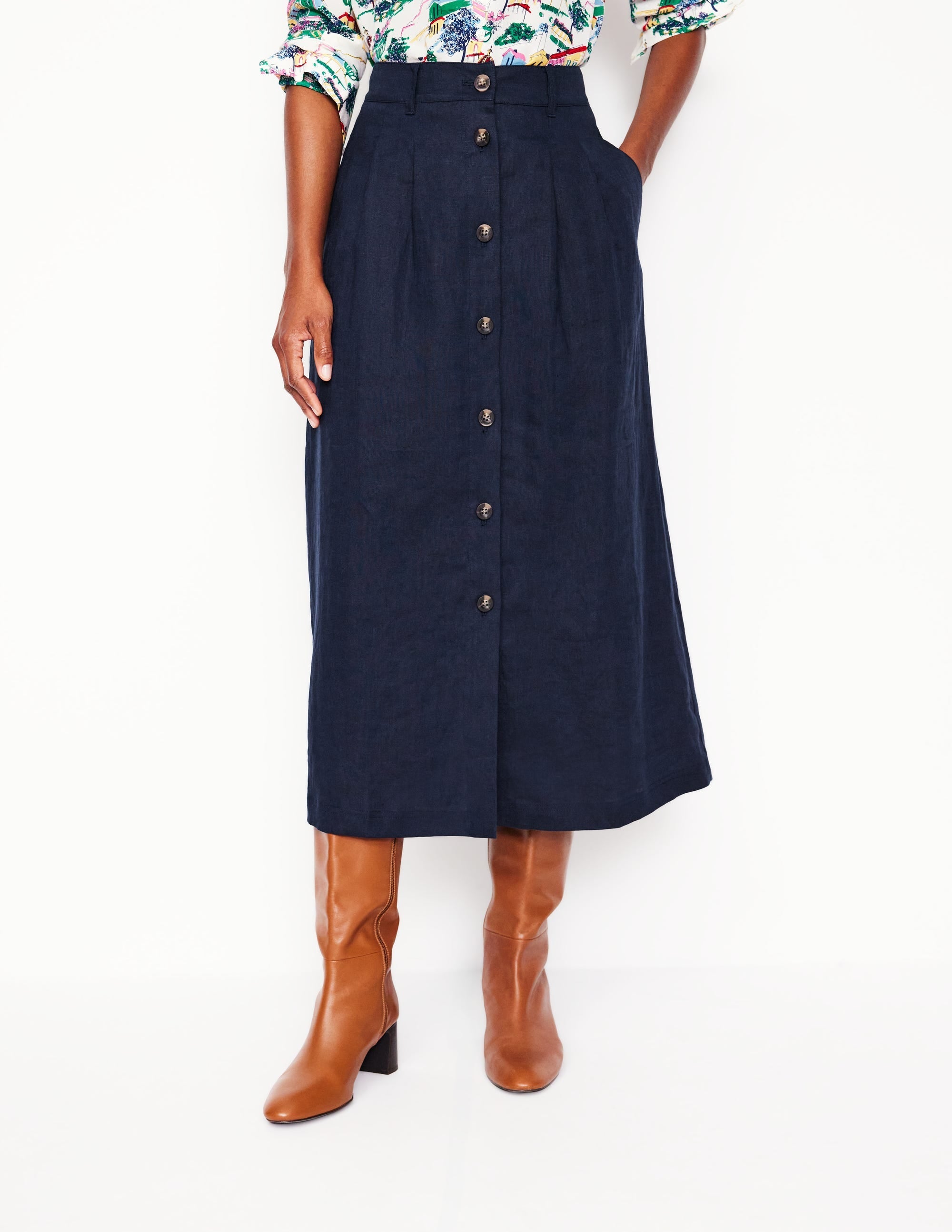 Verity Linen Midi Skirt-Navy - Image 5