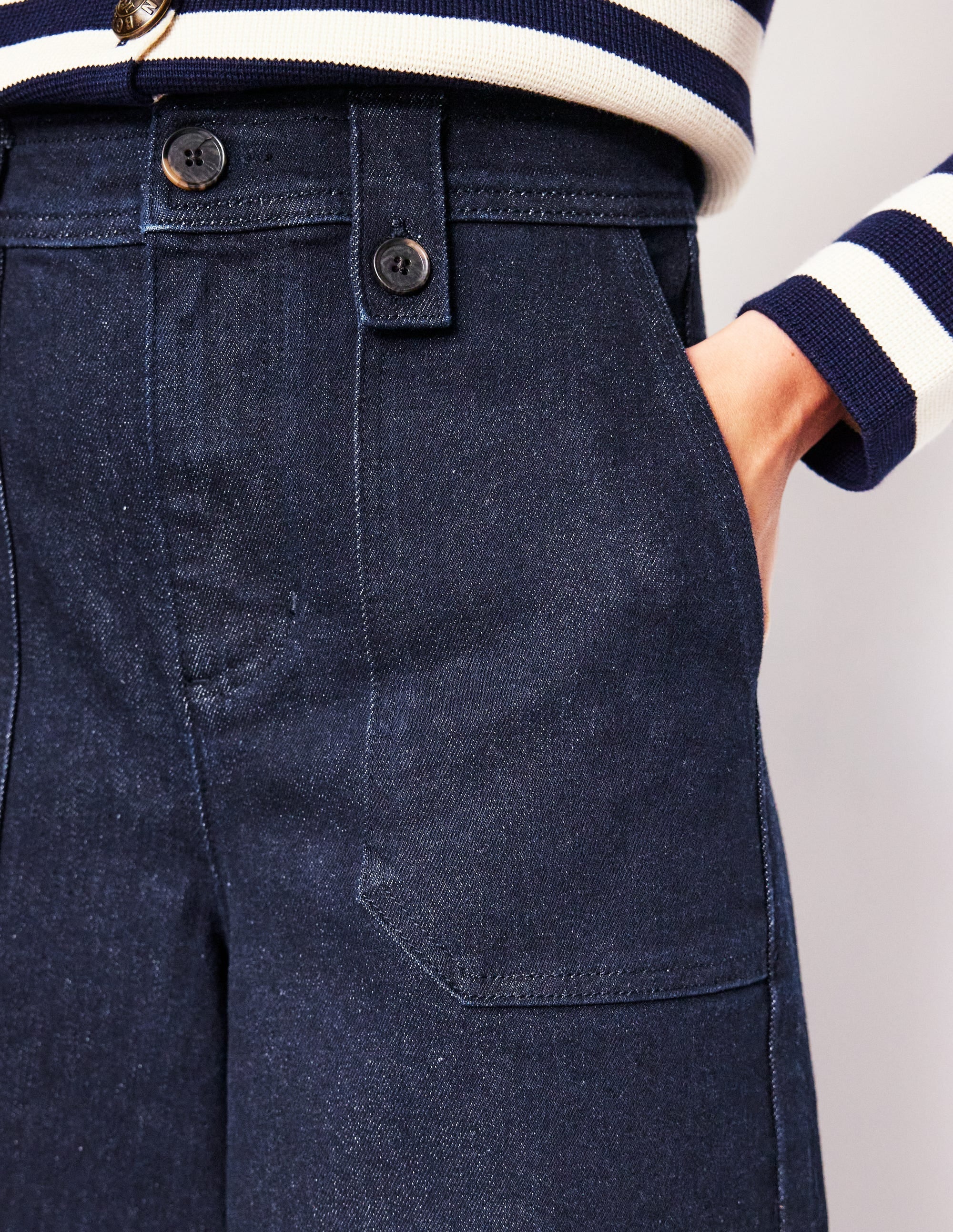 Mid Rise Button Detail Jeans-Indigo Rinse - Image 5