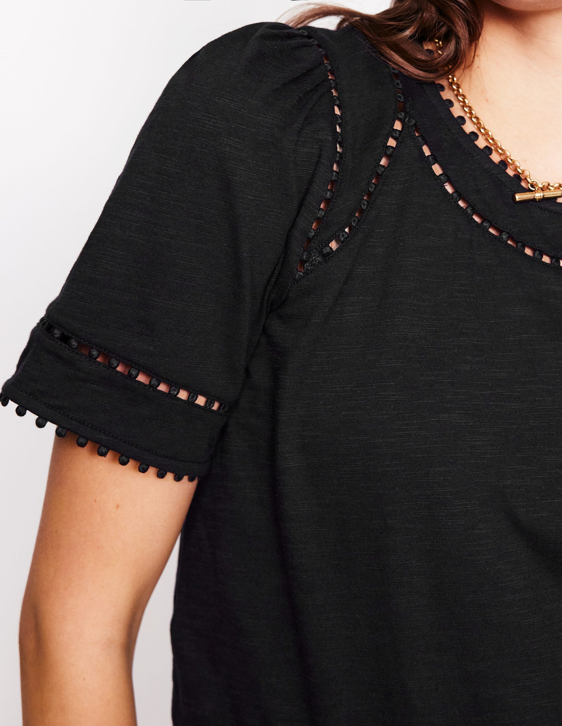 Mila Trim Detail Top-Black-2