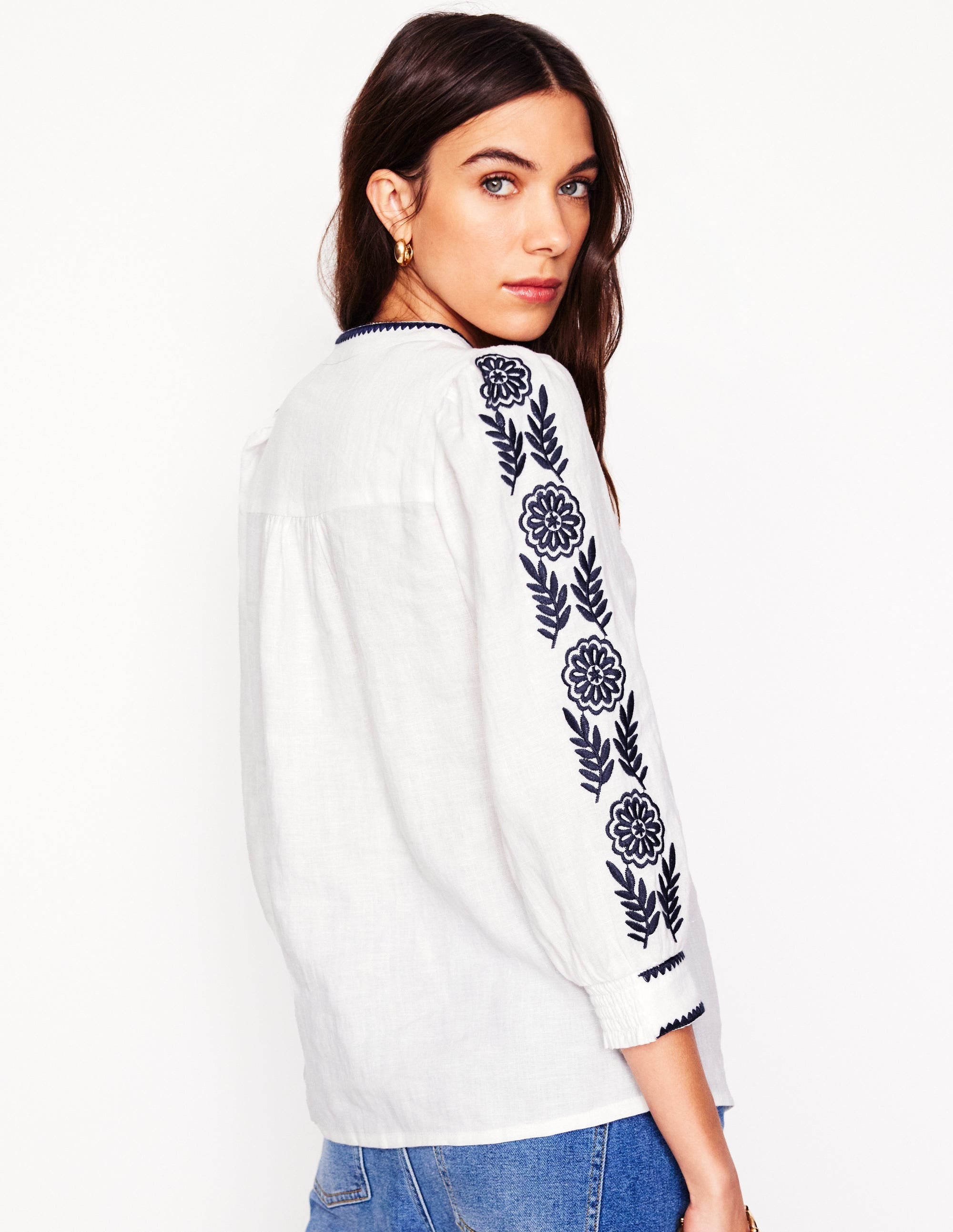 Alicia Linen Top-White, Navy Floral Embroidery - Image 2