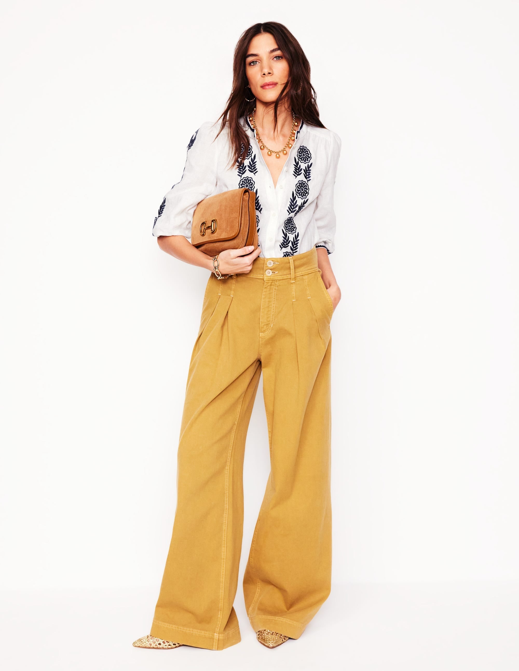 Alicia Linen Top-White, Navy Floral Embroidery - Image 5