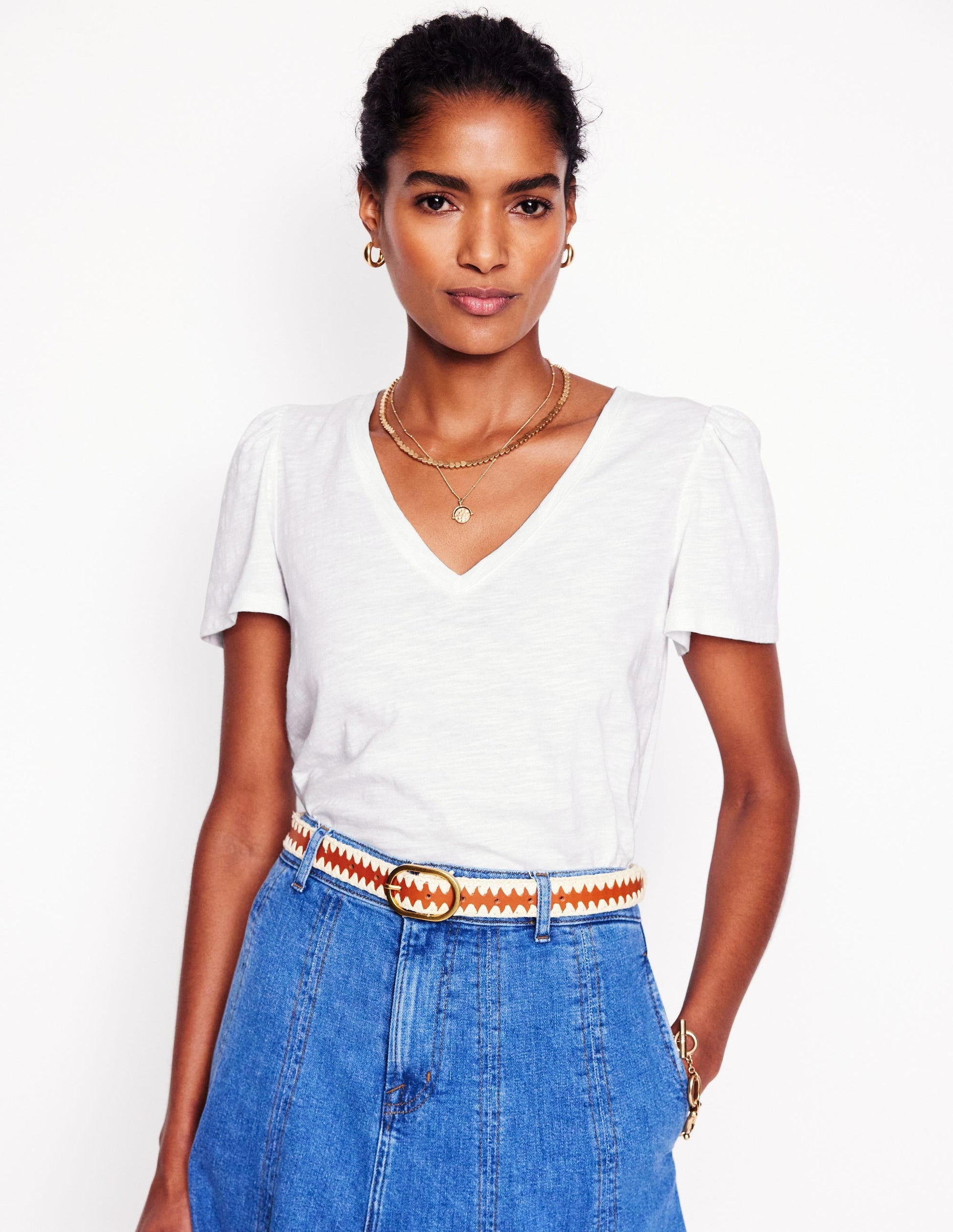 Short Sleeve V Neck T-shirt-White-1