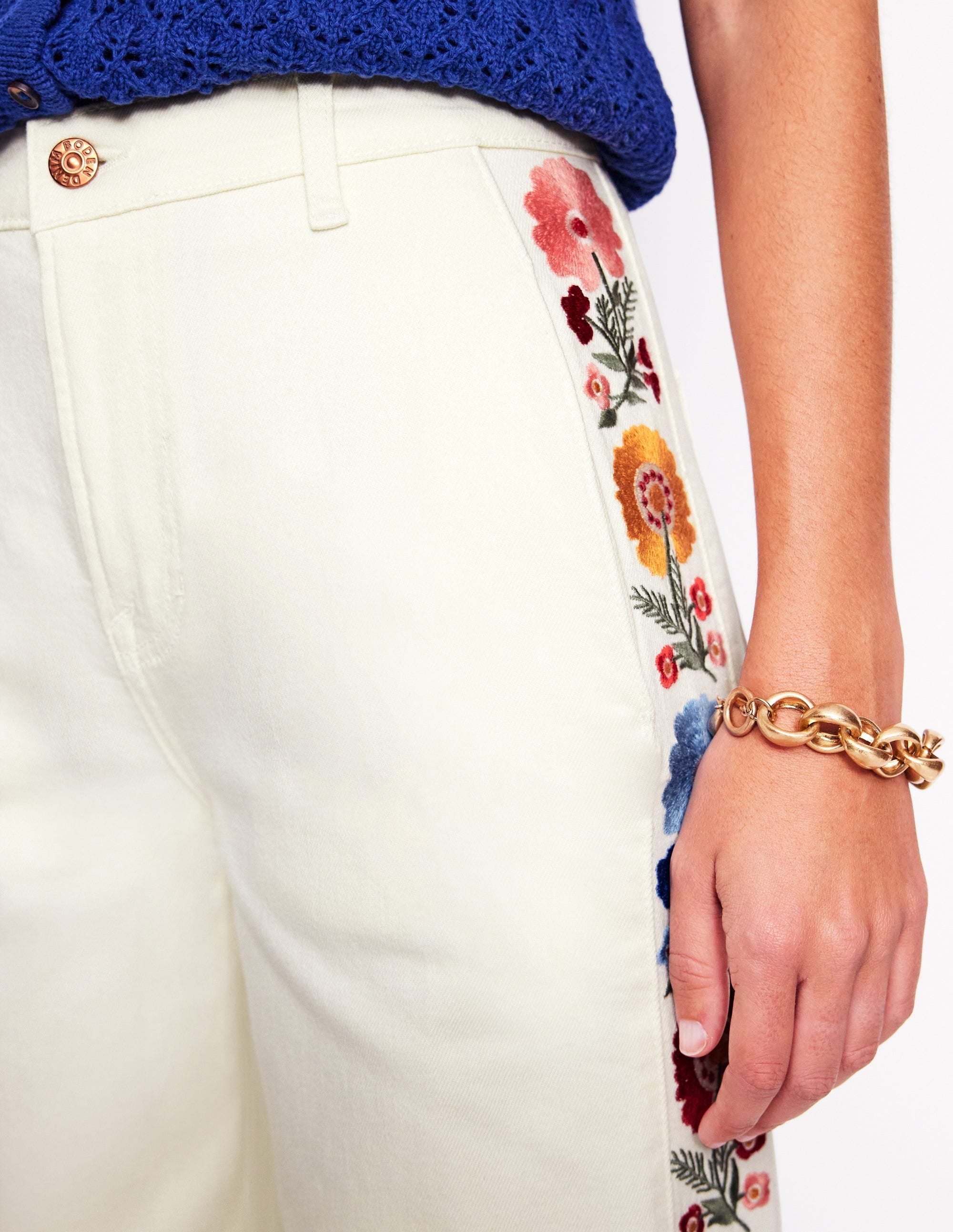 Cropped Embroidered Jeans-Ivory Embroidery - Image 3