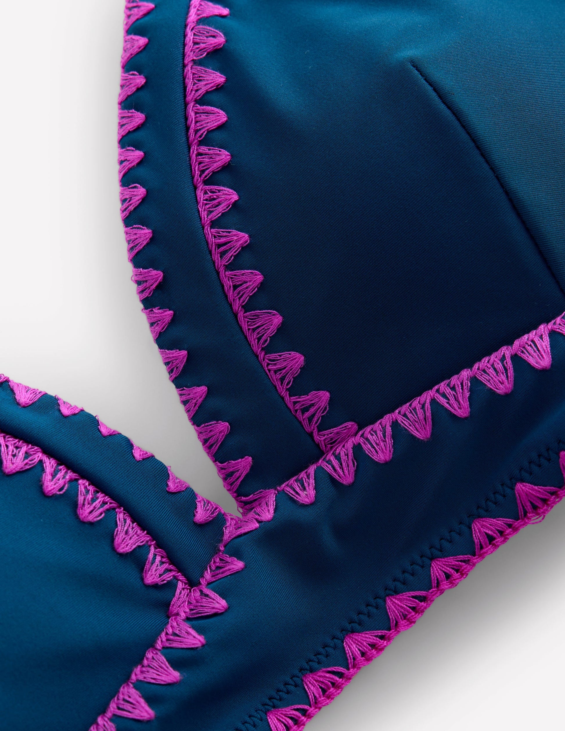 Kasos String V Neck Bikini Top-Oceansid, Very Fuchsia-6