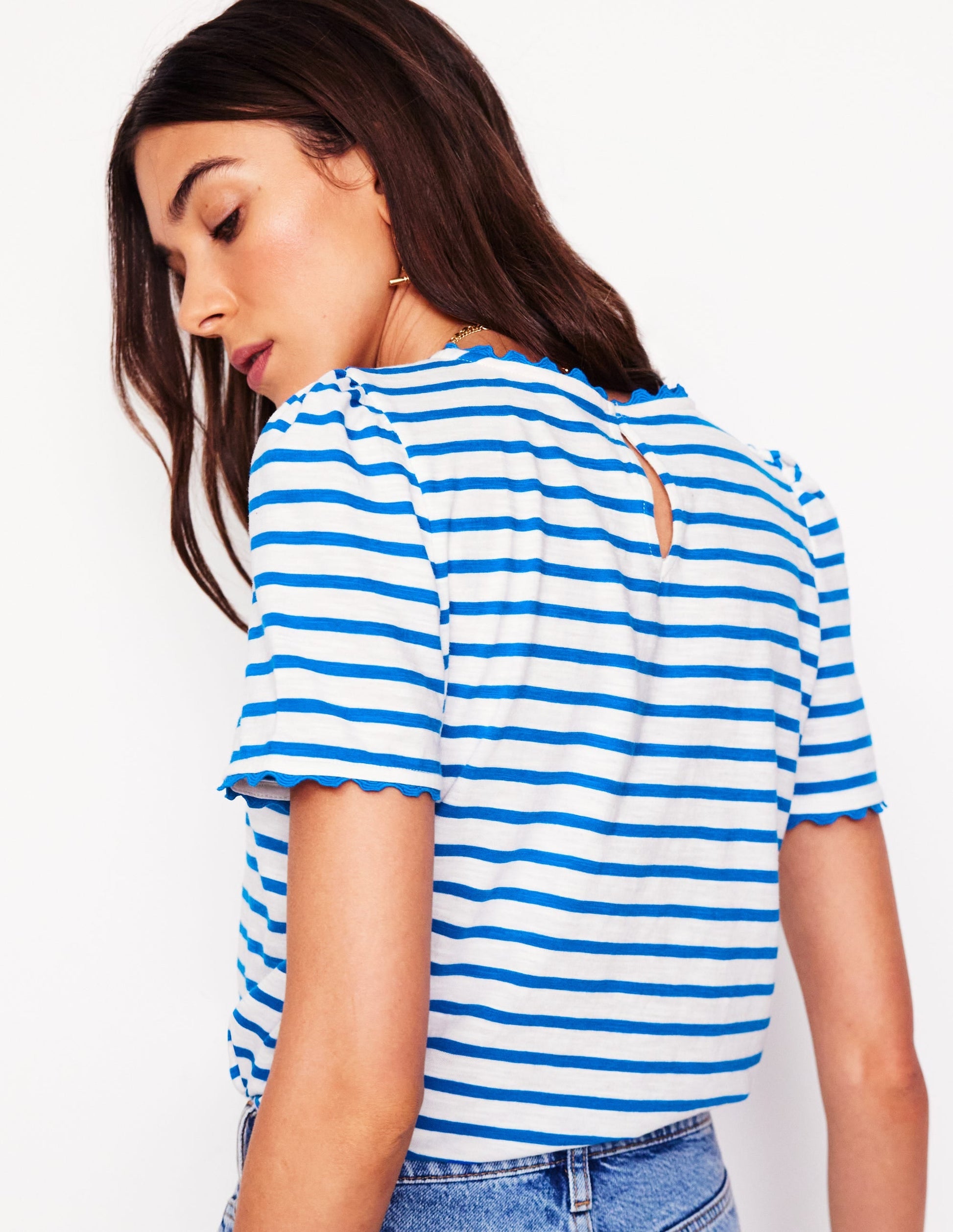 Ali Ricrac T-shirt-Ivory, Gallery Blue-3