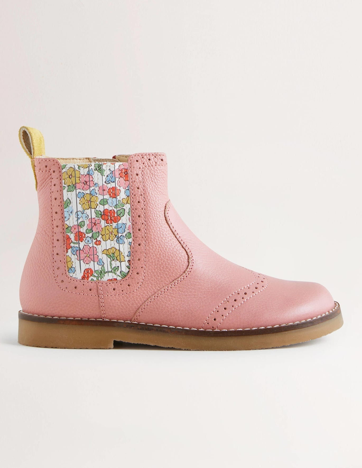 chelsea-boots